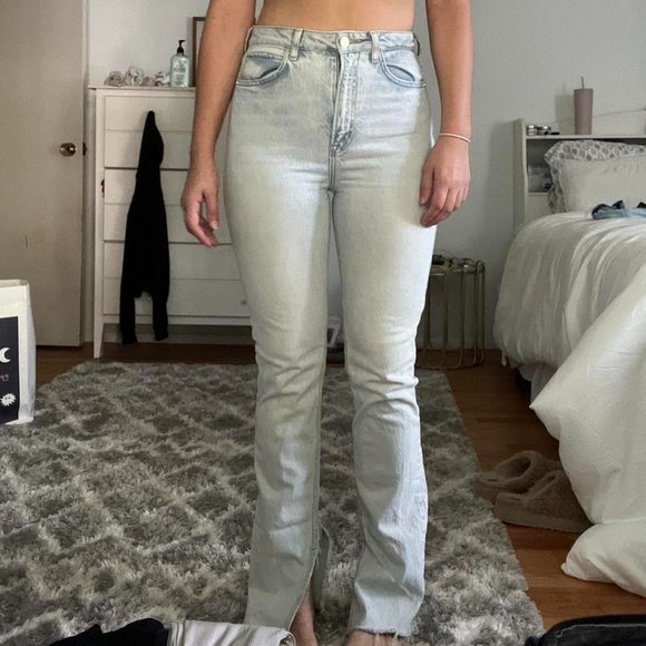 Light Wash Zara Wide Leg Jeans - Picture 1 of 6